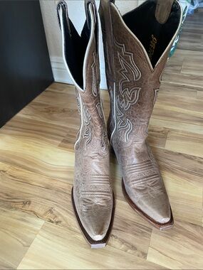 J.B. Dillon Women's Brown Embroidered Western Cowboy Boots